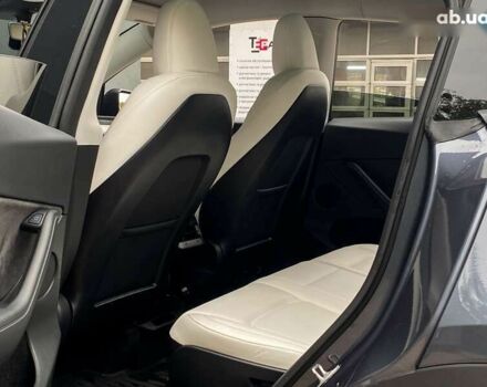 Тесла Model Y, объемом двигателя 0 л и пробегом 39 тыс. км за 29500 $, фото 15 на Automoto.ua