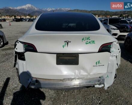 Тесла Model Y, объемом двигателя 0 л и пробегом 42 тыс. км за 20300 $, фото 5 на Automoto.ua