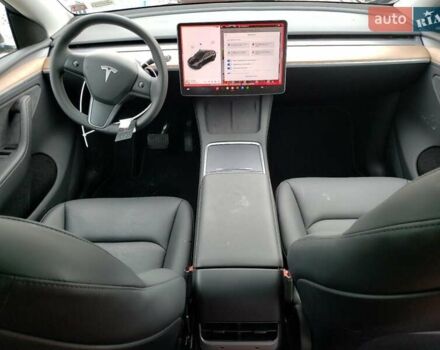 Тесла Model Y, объемом двигателя 0 л и пробегом 1 тыс. км за 12500 $, фото 6 на Automoto.ua