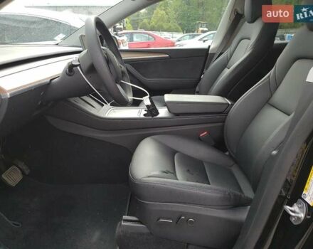 Тесла Model Y, объемом двигателя 0 л и пробегом 1 тыс. км за 12500 $, фото 5 на Automoto.ua