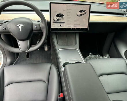 Тесла Model Y, объемом двигателя 0 л и пробегом 110 тыс. км за 26000 $, фото 8 на Automoto.ua