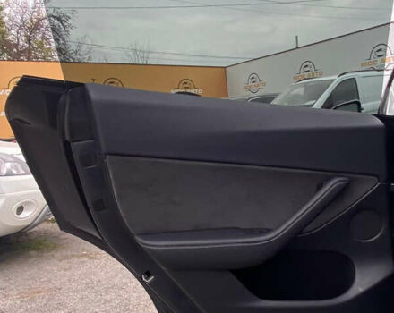 Тесла Model Y, объемом двигателя 0 л и пробегом 26 тыс. км за 39000 $, фото 34 на Automoto.ua