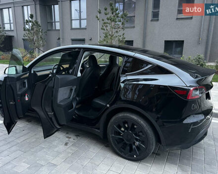 Тесла Model Y, объемом двигателя 0 л и пробегом 25 тыс. км за 25700 $, фото 3 на Automoto.ua