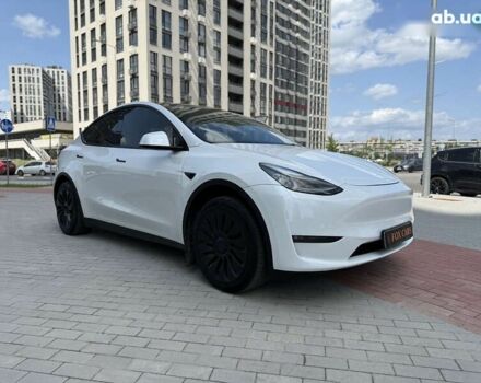 Тесла Model Y, объемом двигателя 0 л и пробегом 30 тыс. км за 26800 $, фото 2 на Automoto.ua