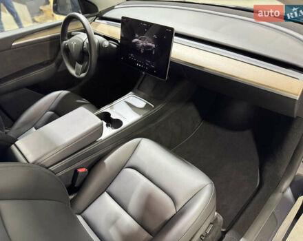 Тесла Model Y, об'ємом двигуна 0 л та пробігом 15 тис. км за 28200 $, фото 16 на Automoto.ua