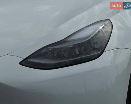 Тесла Model Y, объемом двигателя 0 л и пробегом 25 тыс. км за 28500 $, фото 8 на Automoto.ua