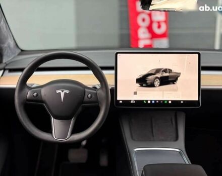 Тесла Model Y, объемом двигателя 0 л и пробегом 28 тыс. км за 31300 $, фото 17 на Automoto.ua