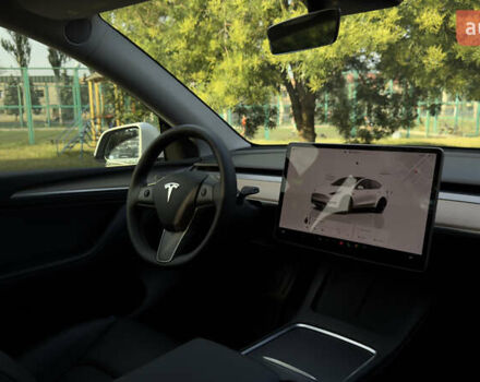 Тесла Model Y, объемом двигателя 0 л и пробегом 24 тыс. км за 32950 $, фото 7 на Automoto.ua