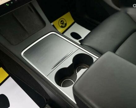 Тесла Model Y, объемом двигателя 0 л и пробегом 34 тыс. км за 29990 $, фото 19 на Automoto.ua