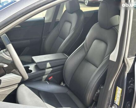 Тесла Model Y, объемом двигателя 0 л и пробегом 23 тыс. км за 34999 $, фото 12 на Automoto.ua