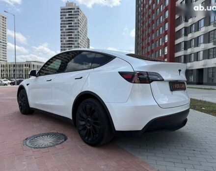 Тесла Model Y, объемом двигателя 0 л и пробегом 30 тыс. км за 26800 $, фото 4 на Automoto.ua