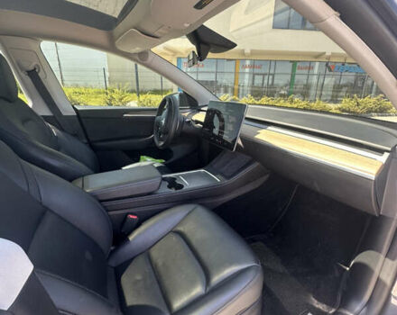 Тесла Model Y, объемом двигателя 0 л и пробегом 25 тыс. км за 29899 $, фото 36 на Automoto.ua