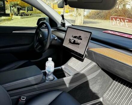Тесла Model Y, объемом двигателя 0 л и пробегом 24 тыс. км за 28400 $, фото 5 на Automoto.ua