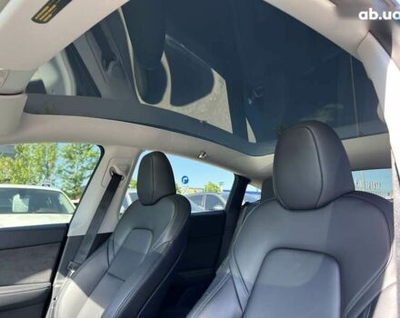 Тесла Model Y, объемом двигателя 0 л и пробегом 30 тыс. км за 35900 $, фото 18 на Automoto.ua