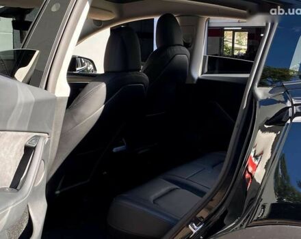 Тесла Model Y, объемом двигателя 0 л и пробегом 17 тыс. км за 34500 $, фото 13 на Automoto.ua