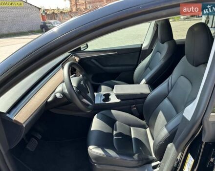 Тесла Model Y, объемом двигателя 0 л и пробегом 92 тыс. км за 26900 $, фото 17 на Automoto.ua