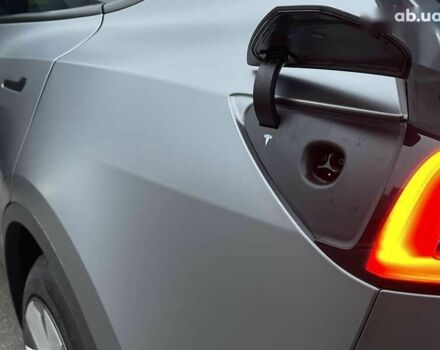 Тесла Model Y, объемом двигателя 0 л и пробегом 25 тыс. км за 36700 $, фото 9 на Automoto.ua