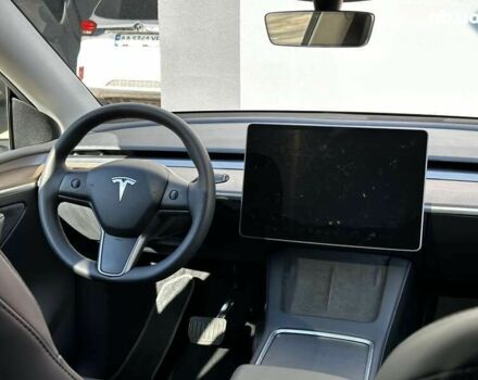 Тесла Model Y, объемом двигателя 0 л и пробегом 3 тыс. км за 37999 $, фото 17 на Automoto.ua