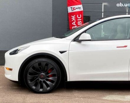 Тесла Model Y, объемом двигателя 0 л и пробегом 5 тыс. км за 36999 $, фото 4 на Automoto.ua