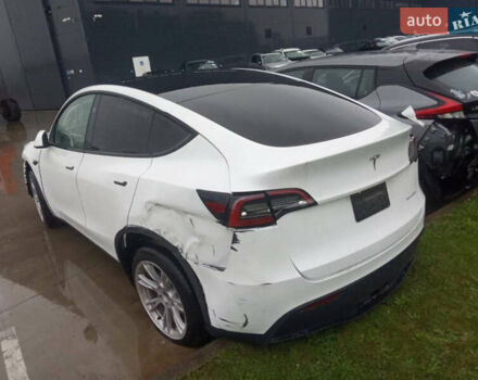 Тесла Model Y, объемом двигателя 0 л и пробегом 35 тыс. км за 21500 $, фото 2 на Automoto.ua