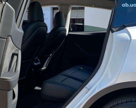 Тесла Model Y, объемом двигателя 0 л и пробегом 7 тыс. км за 31999 $, фото 14 на Automoto.ua