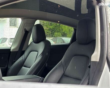 Тесла Model Y, объемом двигателя 0 л и пробегом 2 тыс. км за 37999 $, фото 13 на Automoto.ua