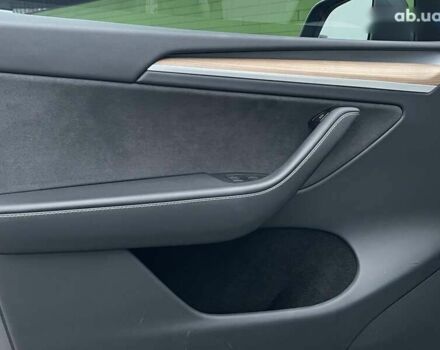 Тесла Model Y, объемом двигателя 0 л и пробегом 25 тыс. км за 36700 $, фото 16 на Automoto.ua