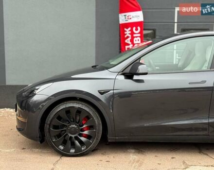 Тесла Model Y, объемом двигателя 0 л и пробегом 3 тыс. км за 39999 $, фото 4 на Automoto.ua