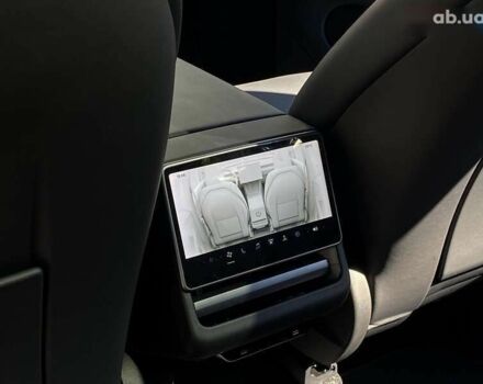 Тесла Model Y, объемом двигателя 0 л и пробегом 1 тыс. км за 58686 $, фото 15 на Automoto.ua