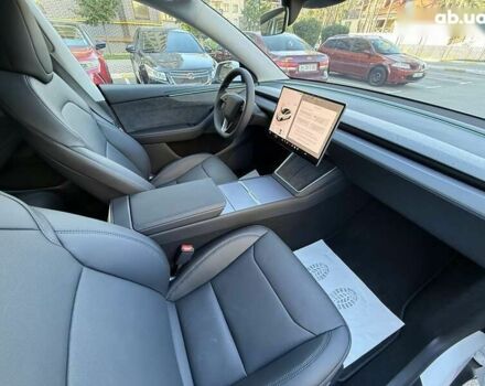 Тесла Model Y, объемом двигателя 0 л и пробегом 1 тыс. км за 59773 $, фото 8 на Automoto.ua