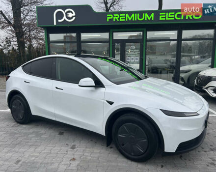 Тесла Model Y, объемом двигателя 0 л и пробегом 1 тыс. км за 48900 $, фото 1 на Automoto.ua