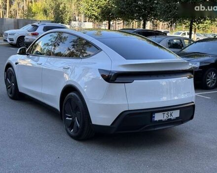 Тесла Model Y, объемом двигателя 0 л и пробегом 1 тыс. км за 59773 $, фото 4 на Automoto.ua
