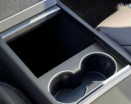 Тесла Model Y, объемом двигателя 0 л и пробегом 1 тыс. км за 58686 $, фото 25 на Automoto.ua