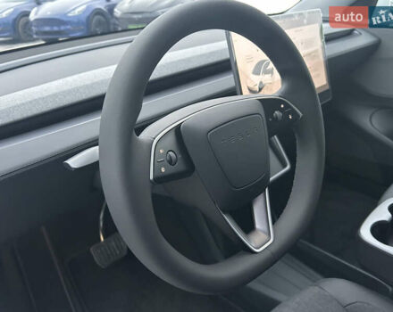 Тесла Model Y, объемом двигателя 0 л и пробегом 1 тыс. км за 48900 $, фото 2 на Automoto.ua