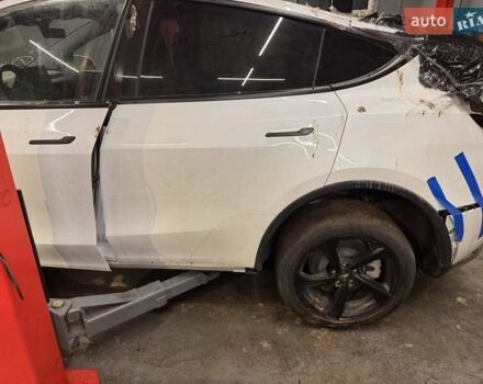 Тесла Model Y, объемом двигателя 0 л и пробегом 5 тыс. км за 20800 $, фото 2 на Automoto.ua