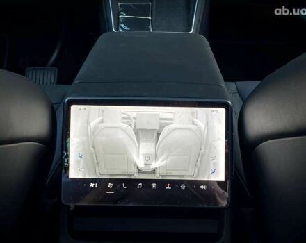 Тесла Model Y, объемом двигателя 0 л и пробегом 1 тыс. км за 58686 $, фото 15 на Automoto.ua