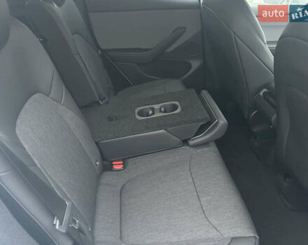 Тесла Model Y, объемом двигателя 0 л и пробегом 1 тыс. км за 48900 $, фото 27 на Automoto.ua