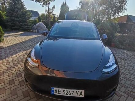 Тесла Model Y 2020 в Днепре (Днепропетровске) на Automoto.ua Тесла Model Y, объемом двигателя 0 л и пробегом 80 тыс. км за 28000 $, фото 1 на Automoto.ua