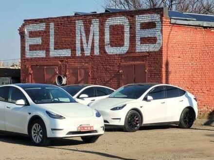 Тесла Model Y 2020 в Киеве на Automoto.ua Тесла Model Y, объемом двигателя 0 л и пробегом 177 тыс. км за 22999 $, фото 1 на Automoto.ua