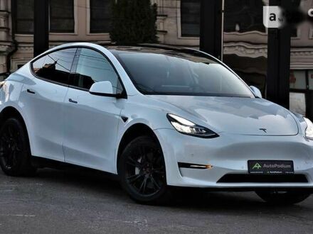 Тесла Model Y 2020 в Киеве на Automoto.ua Тесла Model Y, объемом двигателя 0 л и пробегом 73 тыс. км за 39999 $, фото 1 на Automoto.ua