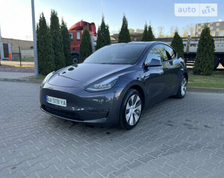 Тесла Model Y, объемом двигателя 0 л и пробегом 42 тыс. км за 27500 $, фото 1 на Automoto.ua