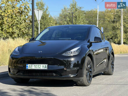 Тесла Model Y 2021 в Днепре (Днепропетровске) на Automoto.ua Тесла Model Y, объемом двигателя 0 л и пробегом 45 тыс. км за 27999 $, фото 1 на Automoto.ua