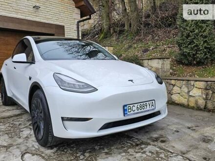 Тесла Model Y, объемом двигателя 0 л и пробегом 93 тыс. км за 32500 $, фото 1 на Automoto.ua