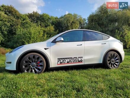 Тесла Model Y 2021 в Ровно на Automoto.ua Тесла Model Y, объемом двигателя 0 л и пробегом 35 тыс. км за 35999 $, фото 1 на Automoto.ua