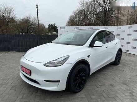 Тесла Model Y 2021 в Луцке на Automoto.ua Тесла Model Y, объемом двигателя 0 л и пробегом 120 тыс. км за 19000 $, фото 1 на Automoto.ua