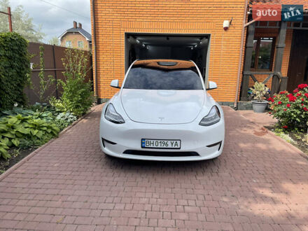 Тесла Model Y 2021 в Одессе на Automoto.ua Тесла Model Y, объемом двигателя 0 л и пробегом 30 тыс. км за 30500 $, фото 1 на Automoto.ua