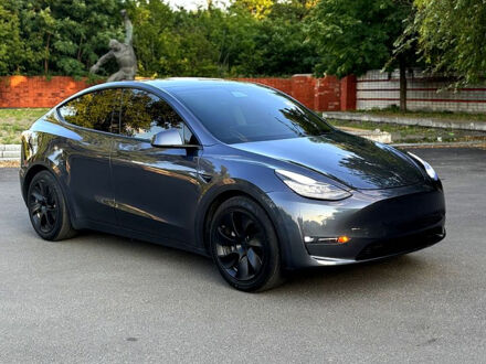Тесла Model Y, объемом двигателя 0.35 л и пробегом 114 тыс. км за 21800 $, фото 1 на Automoto.ua