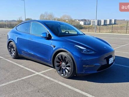 Тесла Model Y 2022 в Ровно на Automoto.ua Тесла Model Y, объемом двигателя 0 л и пробегом 44 тыс. км за 28900 $, фото 1 на Automoto.ua