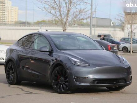 Тесла Model Y 2022 в Киеве на Automoto.ua Тесла Model Y, объемом двигателя 0 л и пробегом 27 тыс. км за 29900 $, фото 1 на Automoto.ua