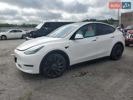 Тесла Model Y 2022 у Рівному на Automoto.ua Тесла Model Y, об'ємом двигуна 0 л та пробігом 24 тис. км за 12600 $, фото 1 на Automoto.ua